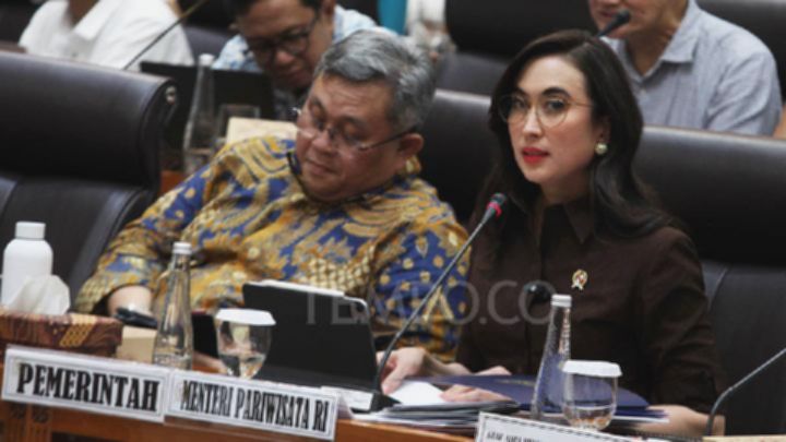 801eb4cd34cb57347fac113fb55141de