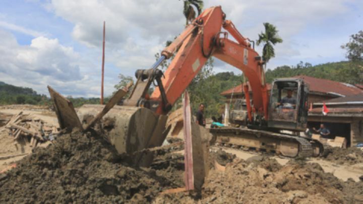 4ff919e6e9675c5d6a0232eb4732153e