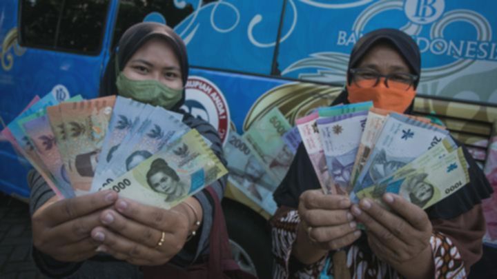 Peredaran uang kartal di Solo turun 27 persen jadi Rp 1,04 T