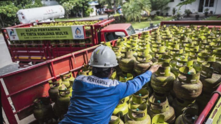 97b87e0d001972ffe54cb9a769ec49f5